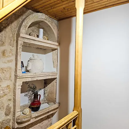 Kanavelic In Old Town Korčula