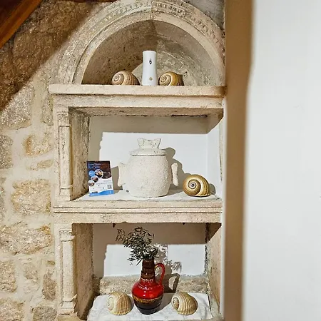 Apartment Kanavelic In Old Town Korcula Town