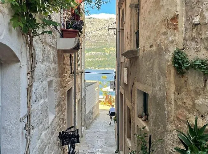 Kanavelic In Old Town * Korčula